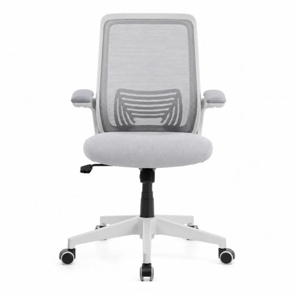 Chaise de bureau à roulettes dossier en maille polyester grise accoudoirs assise rembourrée base blanche 62 cm x 60 cm x 90 à 100 cm